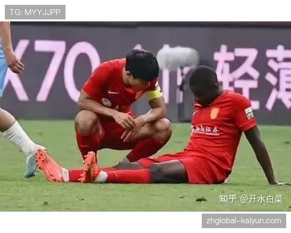河南队战平重庆铜梁龙，和晓强送点纳萨里奥中柱。